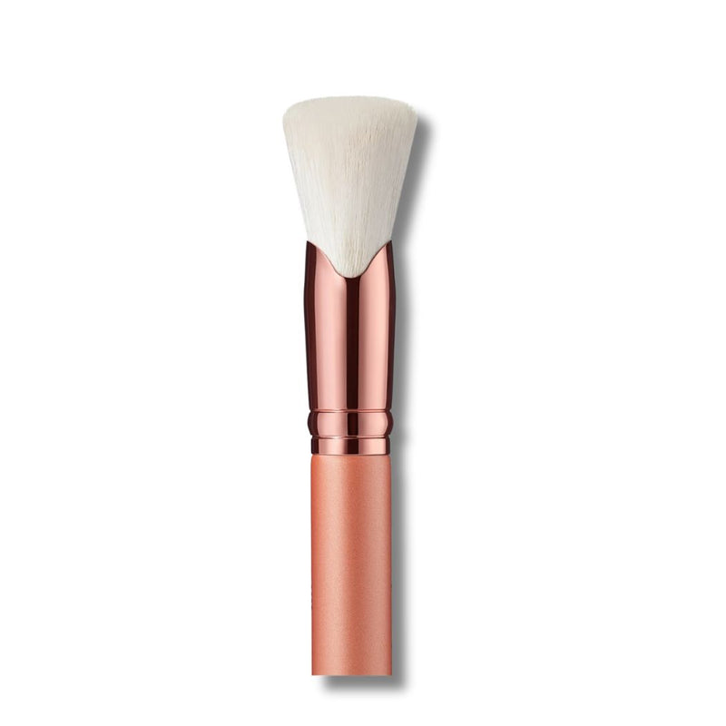 MAC 143S Bronzer Fan Brush