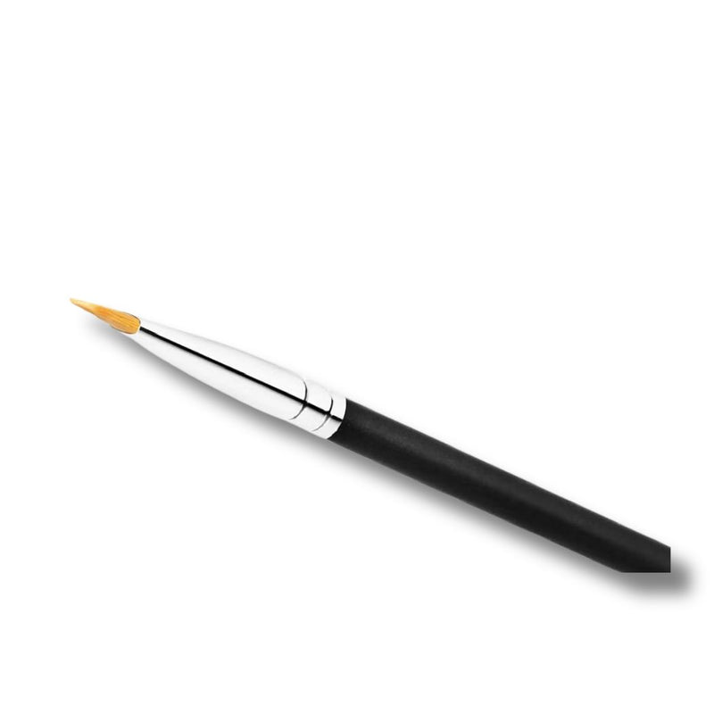 MAC 212 Flat Definer Brush