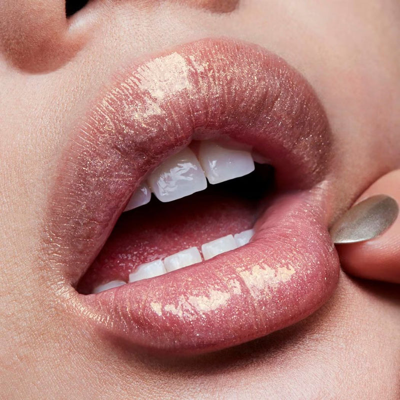 MAC Lipglass Lipgloss - Very Go Lightly