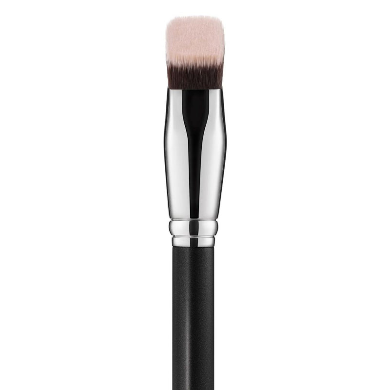 Mac 171S Wedge Foundation Brush