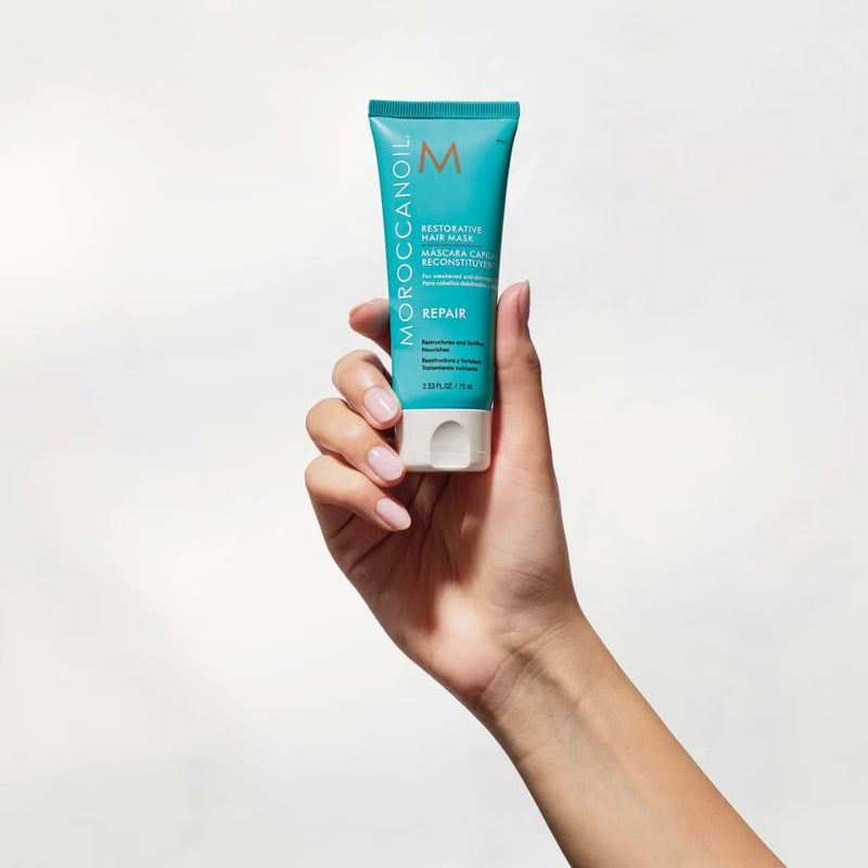 Moroccanoil Moisture Repair Shampoo and Conditioner Set with Free Restorative Hair Mask 75ml