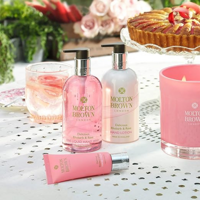 Molton Brown Rhubarb & Rose Hand Cream 40ml (3x40ml)+ Free Gift Box
