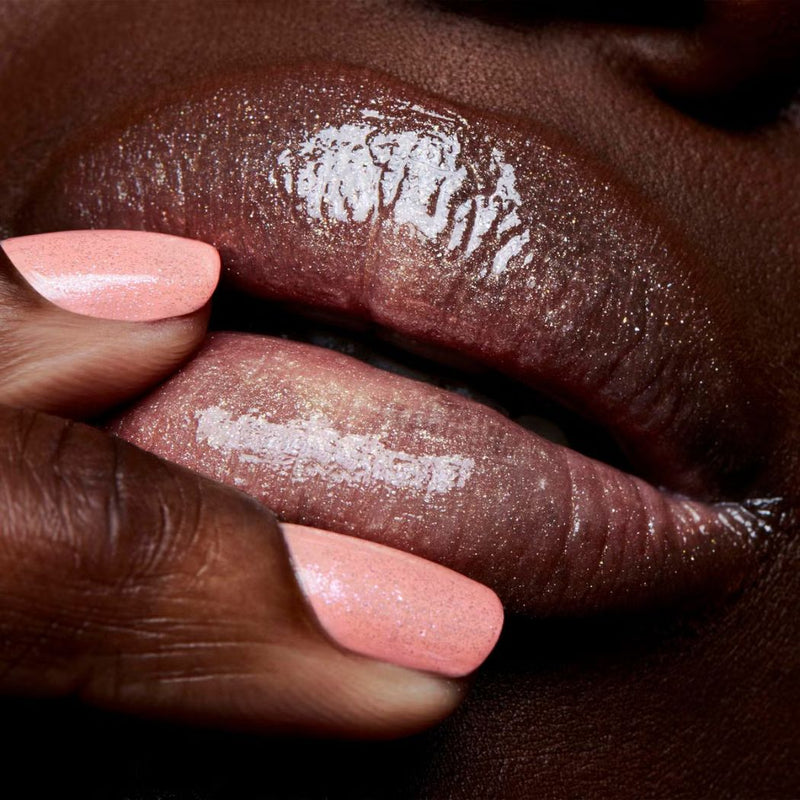 MAC Lipglass Lipgloss - Very Go Lightly