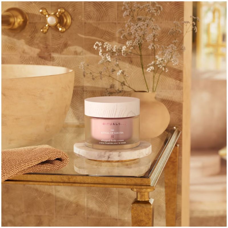 Rituals The Ritual of Sakura Rice Milk & Cherry Blossom Whipped Body Cream 220ml