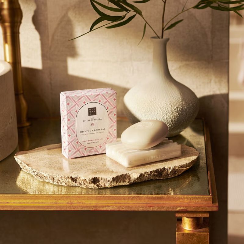 RITUALS The Ritual of Sakura Cherry Blossom & Rice Milk Shampoo & Body Bar 100g