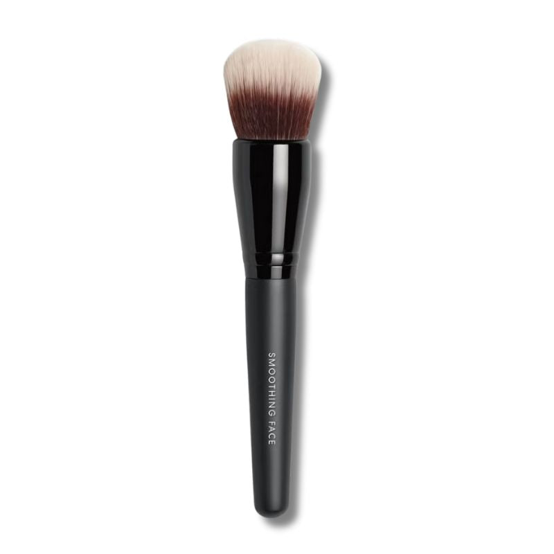 bareMinerals Smoothing Face Brush