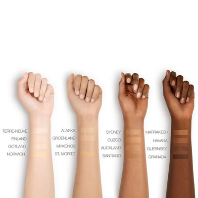 NARS Pure Radiant Tinted Moisturiser SPF30/PA+++