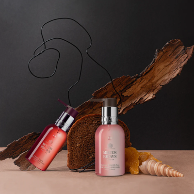 Molton Brown Hand Wash Duo Gift Set — Heavenly Gingerlily & Rhubarb & Rose (2 x 100ml)