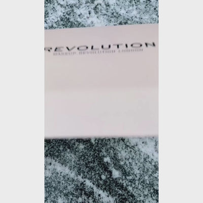Revolution Conceal & Define Supersize Concealer - 5ml (Various Shades)